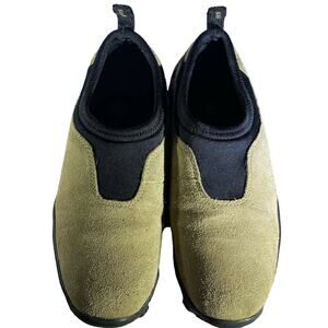 Earth Shoe Tan Suede Slip-On Loafer, Size 6.5